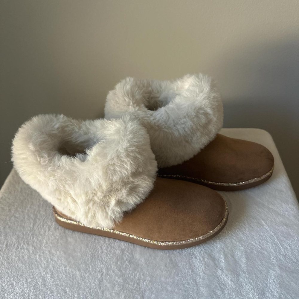 Juicy Couture Faux Fur Boots